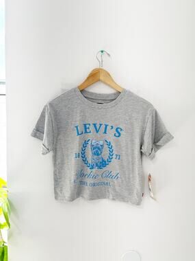NEW Levi's Yorkie Graphic Tee Size Medium
